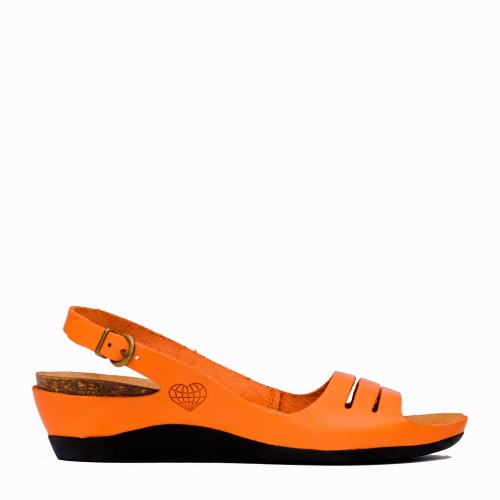 Carry Over peach suede bio sandal | TakeMe®
