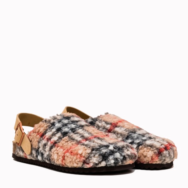 Beige Checkered Lapland Clog | TakeMe® 2