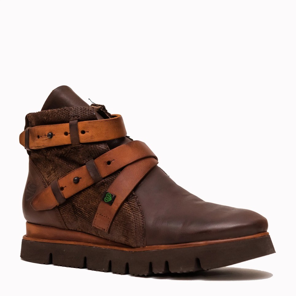 Bota Teide marrón oscuro tiras tan | TakeMe®