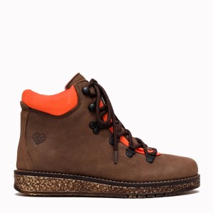 Brown and orange Everest boot