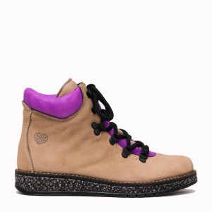 Gray and purple Everest boot