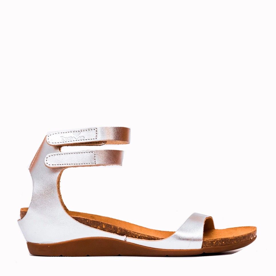 Carry Over silver suede bio sandal
