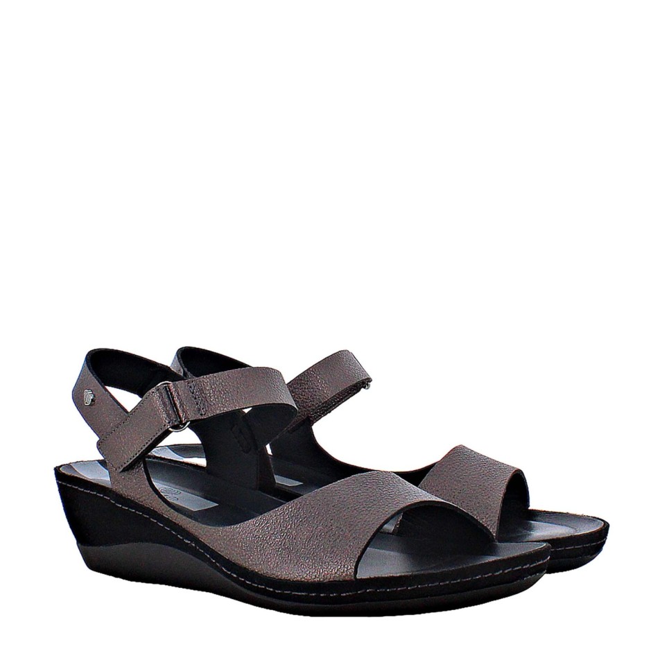 Deauville omega formax sandal