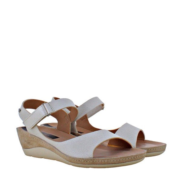 Deauville omega pegaso sandal 2